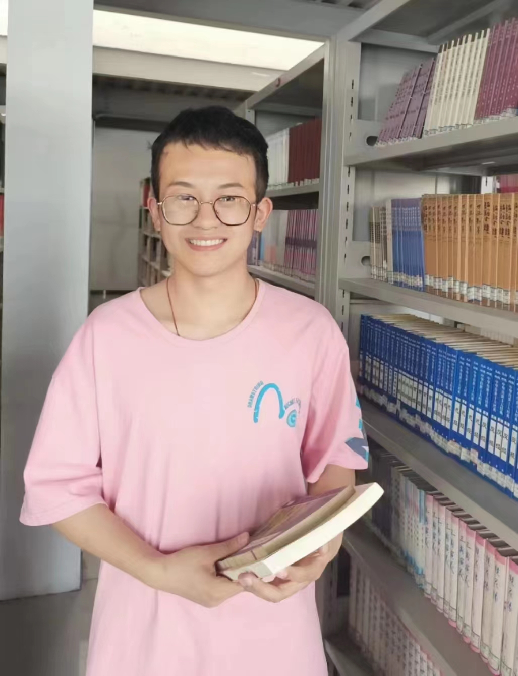 六月【最美讀書(shū)人】萬(wàn)事皆下品，唯有讀書(shū)高。