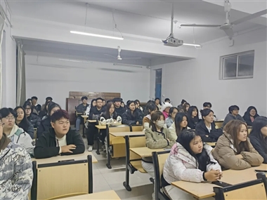 美術(shù)學(xué)院開(kāi)展《燈塔大課堂第57課》主題團(tuán)課