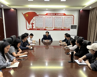 學(xué)校召開(kāi)2023-2024學(xué)年第二學(xué)期教學(xué)工作例會(huì)